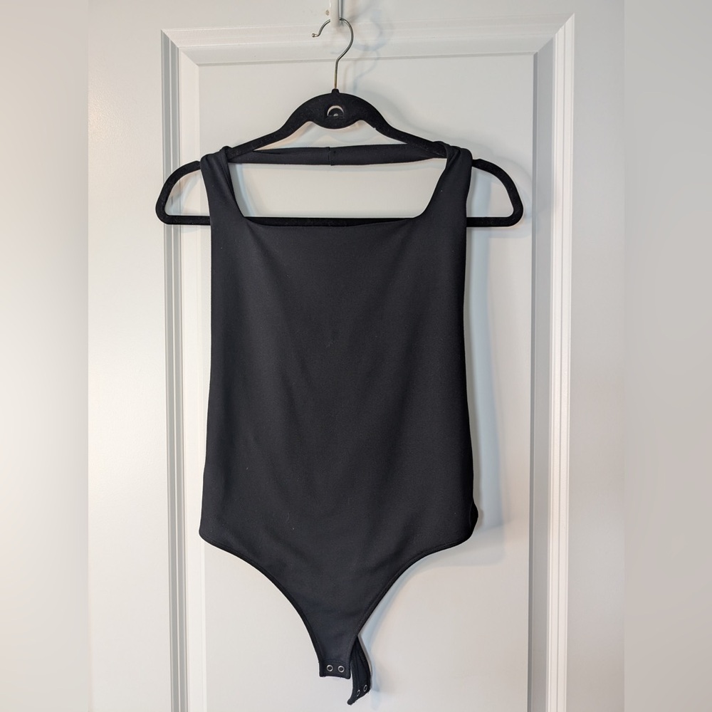 Abercrombie & Fitch Soft A&F Halter Style Bodysuit Black Size Medium